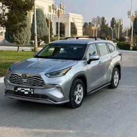 Toyota Highlander 2020