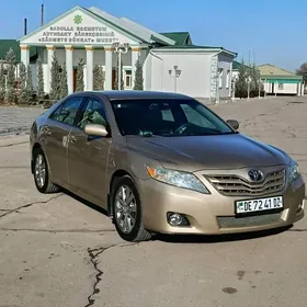 Toyota Camry 2010