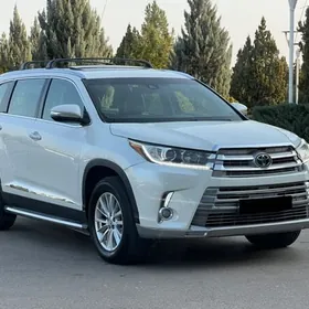 Toyota Highlander 2019