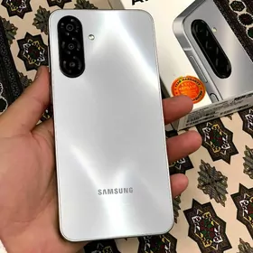 Samsung A17