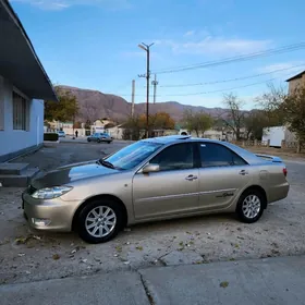 Toyota Camry 2005