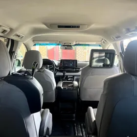 Toyota Sienna 2021