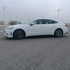 Hyundai Sonata 2021