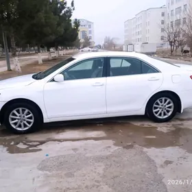 Toyota Camry 2010