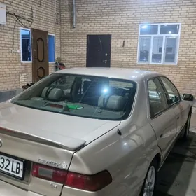 Toyota Camry 1998