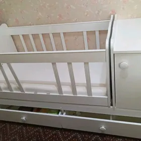 Кроватка детская