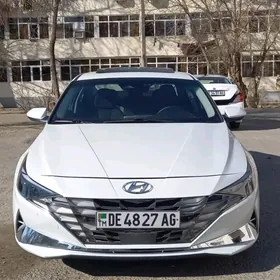 Hyundai Elantra 2023