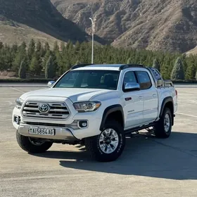 Toyota Tacoma 2017