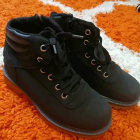 Ботинки детские