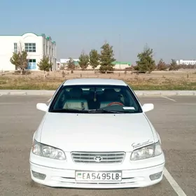 Toyota Camry 2000