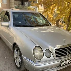 Mercedes-Benz C320 1997