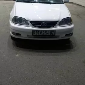 Toyota Avensis 2001