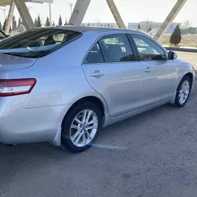 Toyota Camry 2010