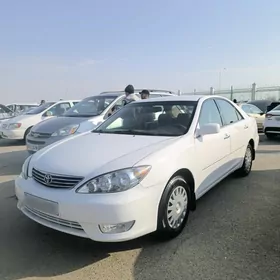 Toyota Camry 2004