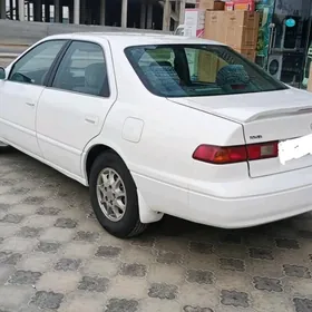 Toyota Camry 1998