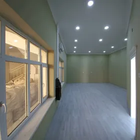 Arenda Eyesinden Tayyn ỳer