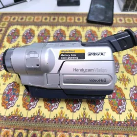 Видео камера SONY