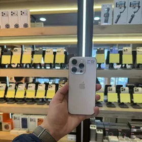 16 PRO 256GB 99% j/a