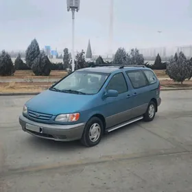 Toyota Sienna 2003