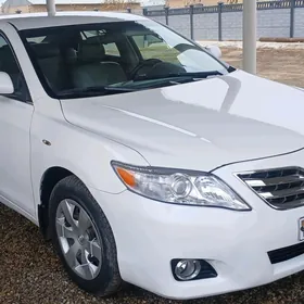 Toyota Camry 2010