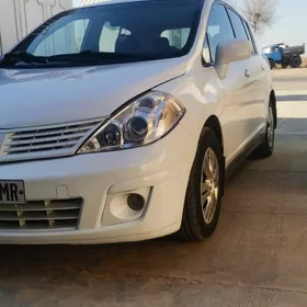 Nissan Versa 2010
