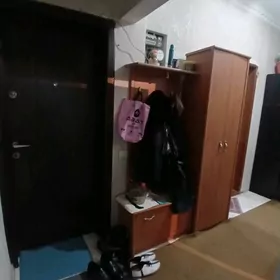 Продажа Мир 2/2 4этаж 2ком