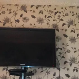 43 диагональ