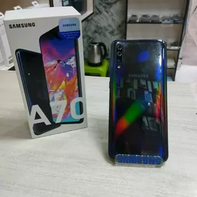 Samsung A70  6/128gb