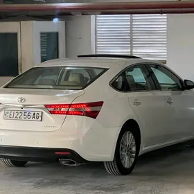 Toyota Avalon 2013