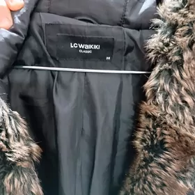 пуховики зимние.