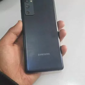 SAMSUNG S20 FE