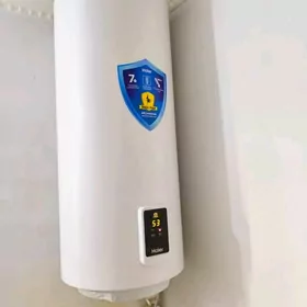 Giñ gurlan ayratyn komnat