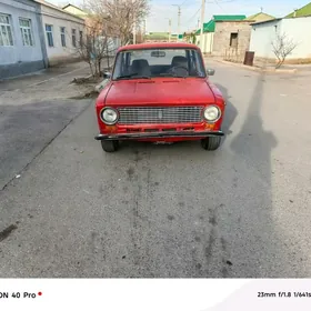 Lada 2104 1980