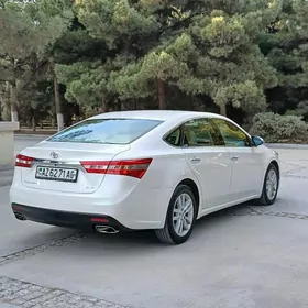 Toyota Avalon 2013