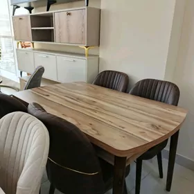 стол со стульями