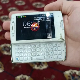 sony xperia mini pro (sk17i)