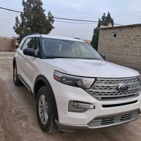Ford Explorer 2022