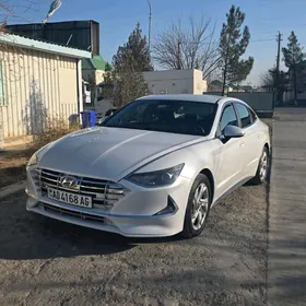 Hyundai Sonata 2020