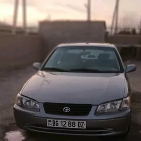 Toyota Camry 1997