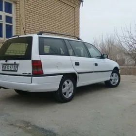 Opel Astra 1996