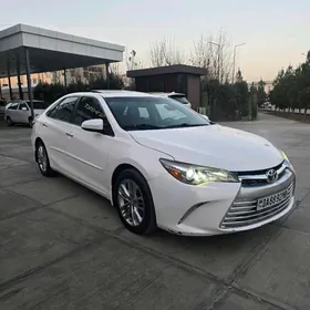 Toyota Camry 2016