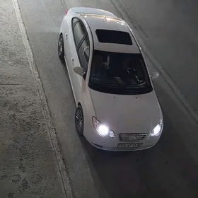 Hyundai Elantra 2010