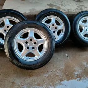 diska 15lik orginal tayota