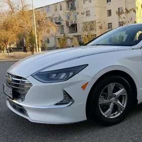 Hyundai Sonata 2020