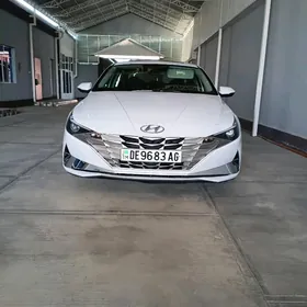 Hyundai Elantra 2021