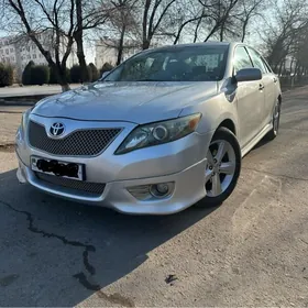 Toyota Camry 2010