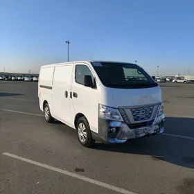 Nissan Urvan 2021