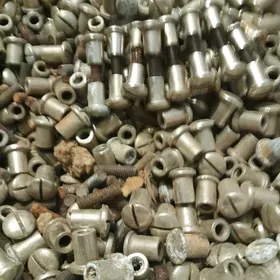 болты для мебели