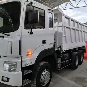 Hyundai H-1 2014
