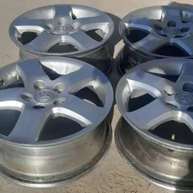 Toyota camry diska 16lyk